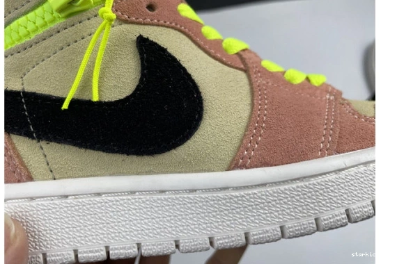 CW6576-800 CW6576-800 Switch High 1 Peach Jordan Air 1116